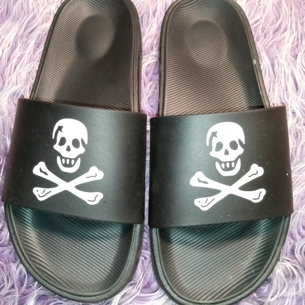 Skull Sandals (MENS)